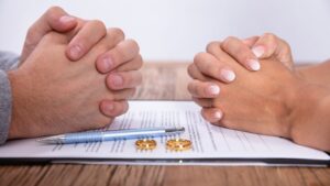 Strong and fierce women in divorce